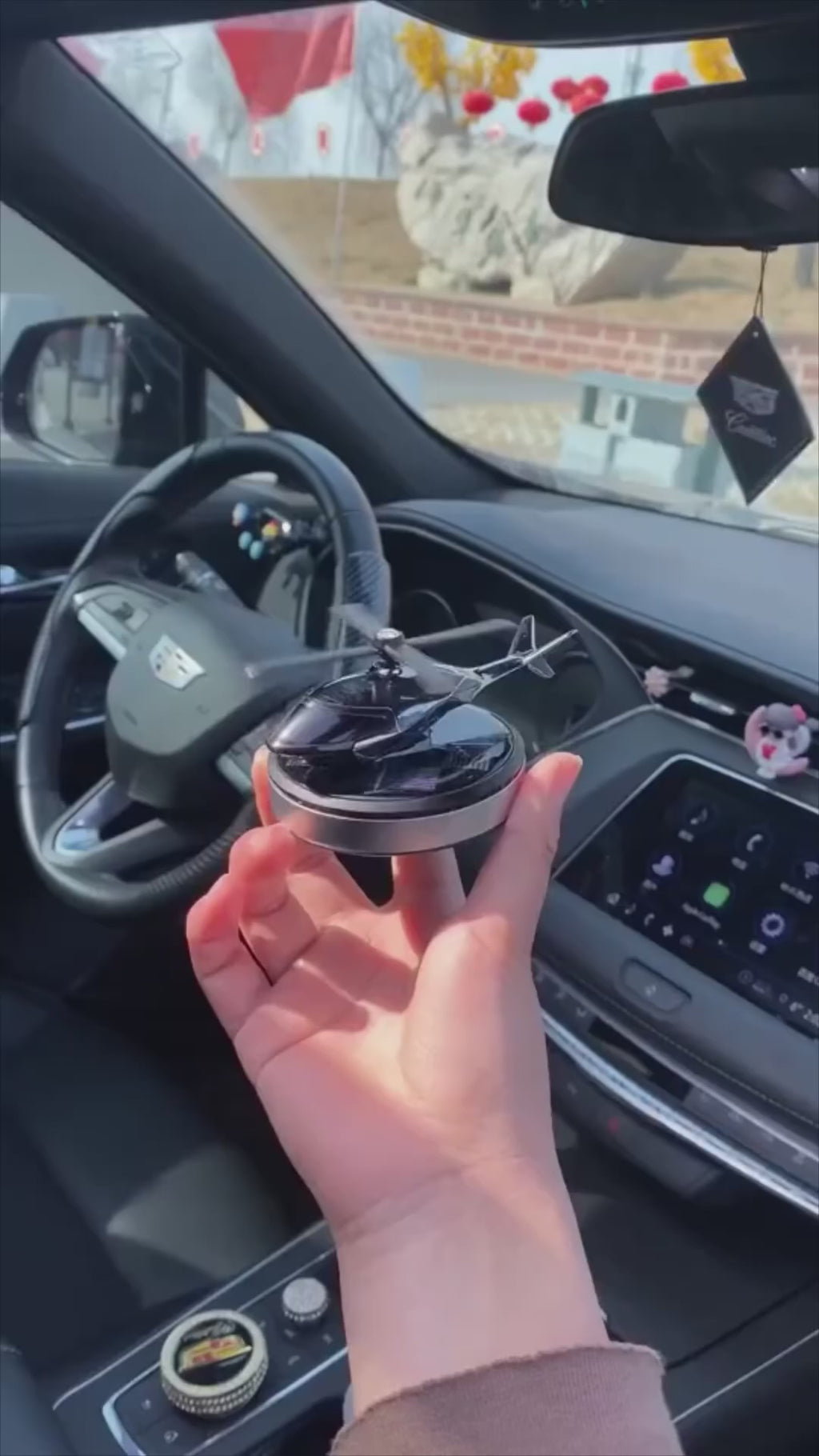 Car Aroma Diffuser Air Freshener Solar Rechargeable Helicopter With Fragrance Bottle